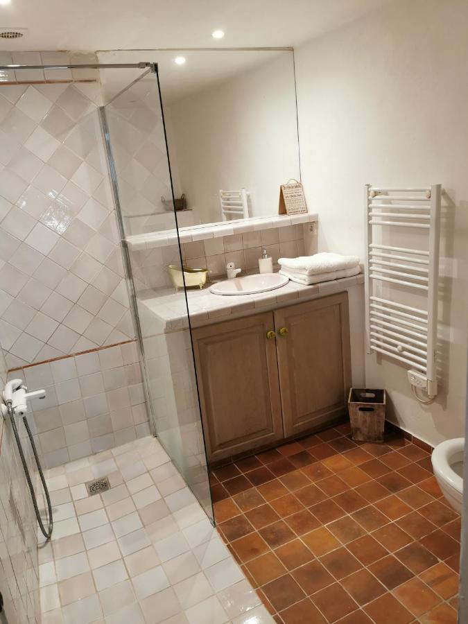 La Bastide Du Capelier - Chambres D'Hotes Avec Baignoire Balneotherapie - 3 Etoiles Salernes Εξωτερικό φωτογραφία