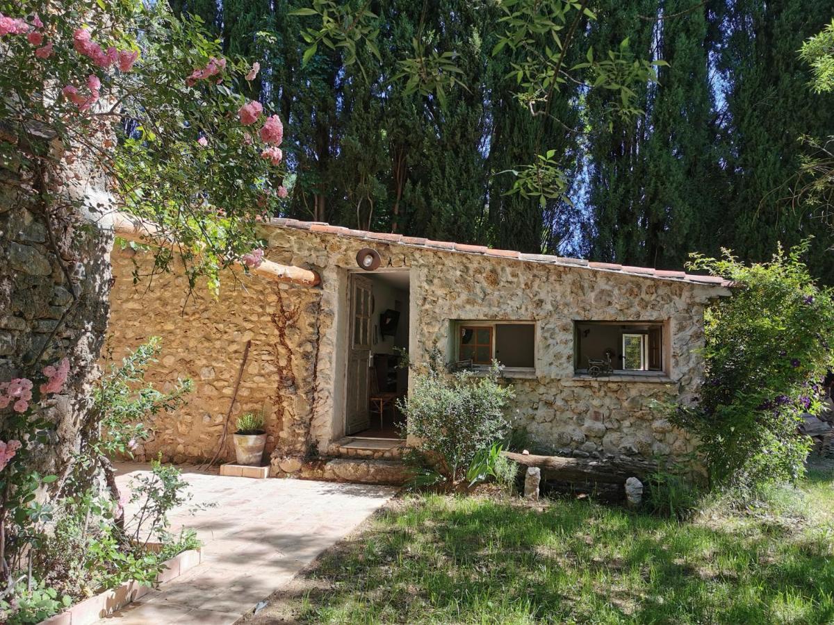 La Bastide Du Capelier - Chambres D'Hotes Avec Baignoire Balneotherapie - 3 Etoiles Salernes Εξωτερικό φωτογραφία